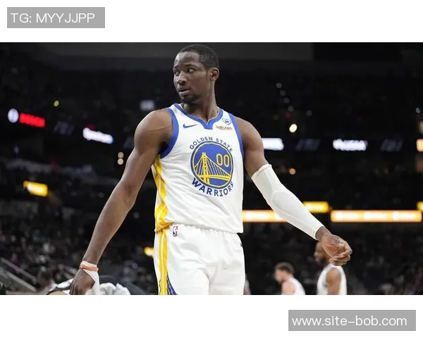 苏群分析勇士库明加续约策略与库里退役风险的深远影响