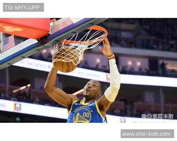 库里回应外界对库明加适应勇士的质疑表示仍然充满期待