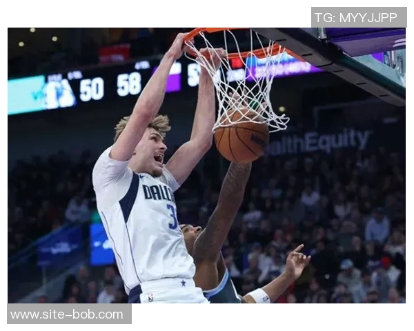 泰伦卢称下半场协防弗拉格表现出色莱昂纳德贡献巨大 泰伦卢称下半场协防弗拉格表现出色莱昂纳德贡献巨大