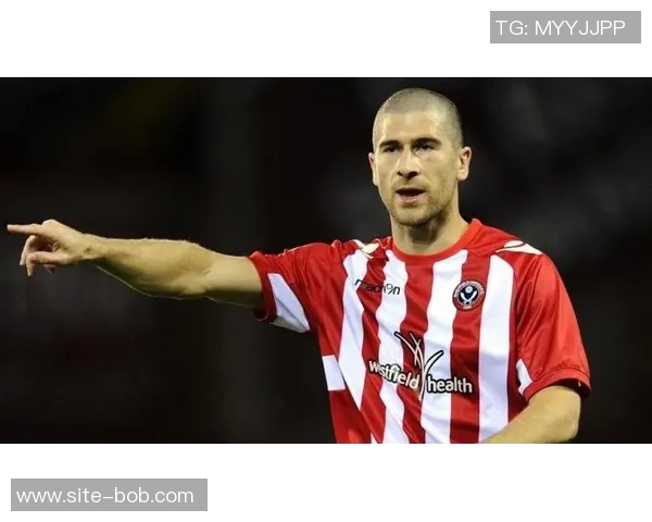 国安新帅蒙哥马利与李铁曾是谢菲联队友渊源深厚 国安新帅蒙哥马利与李铁曾是谢菲联队友渊源深厚